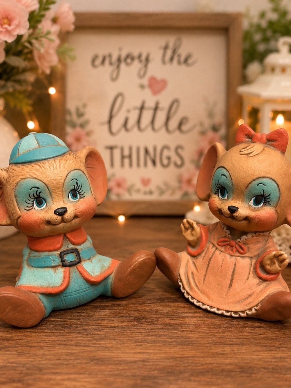 Source Unknown Turquoise and Peach Vintage Ceramic Mouse Couple Figurines